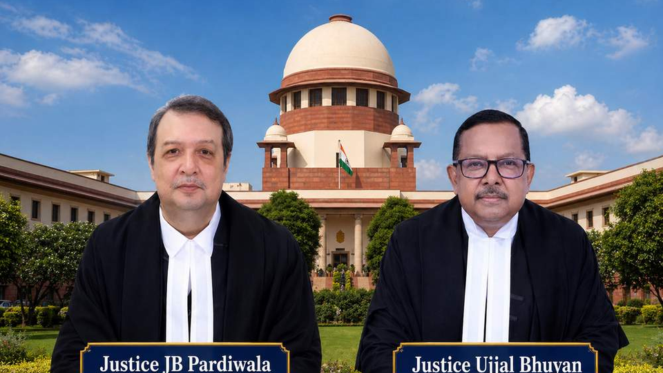 Court Cannot Direct Accused to Surrender While Rejecting Anticipatory Bail: Supreme Court Clarifies Law in Complaint Cases